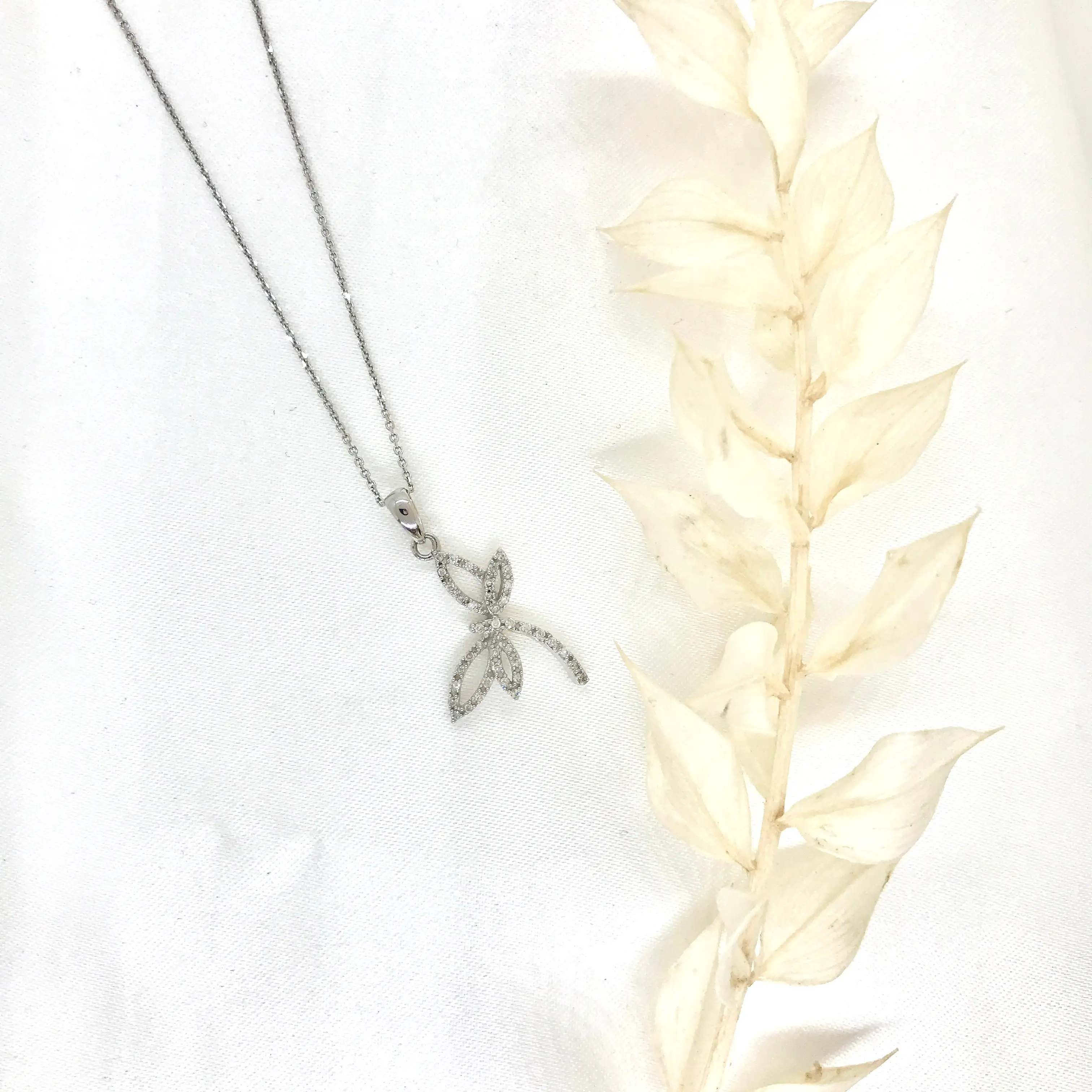 14k White Gold Diamond Dragonfly Necklace