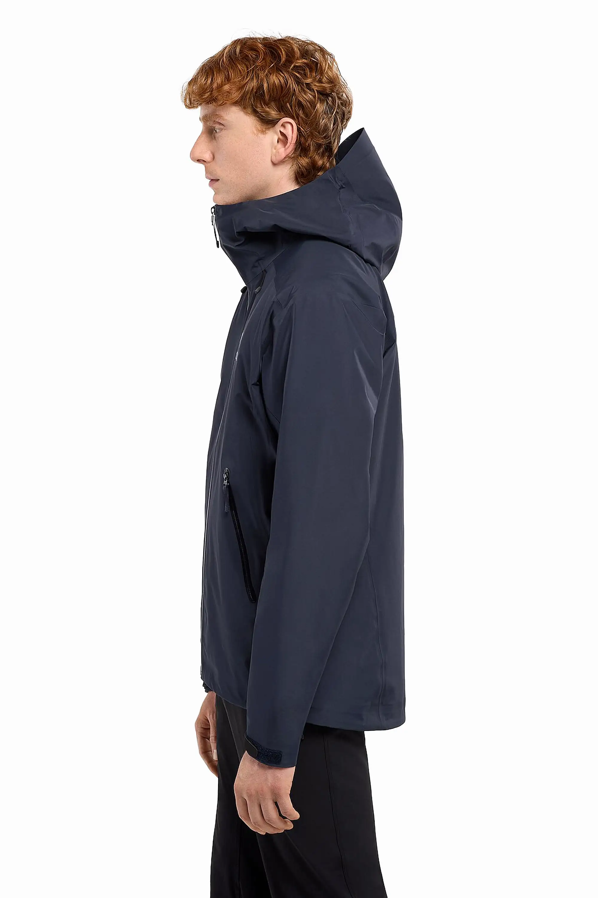 Arc'teryx Men's Beta LT Jacket in Black Sapphire