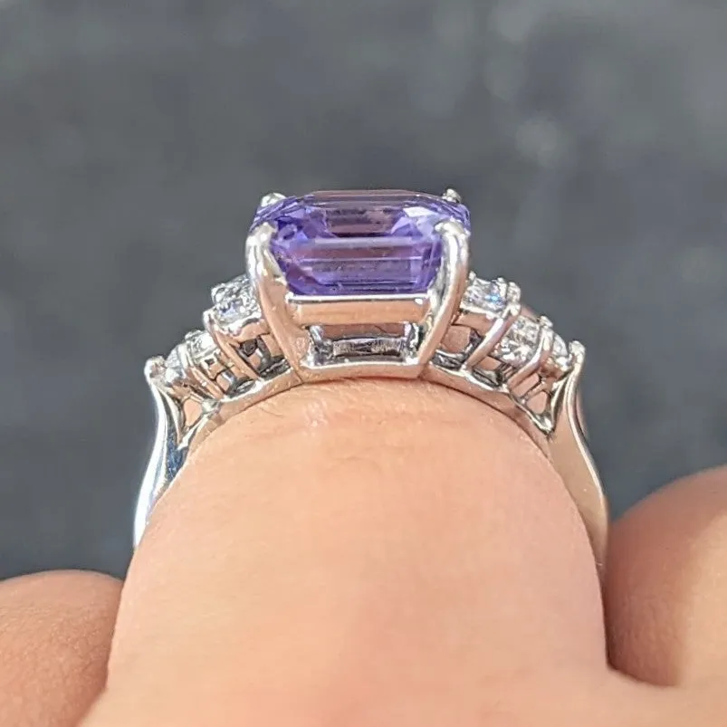 Contemporary 4.75 CTW No Heat Lavender Ceylon Sapphire Diamond Platinum Ring GIA