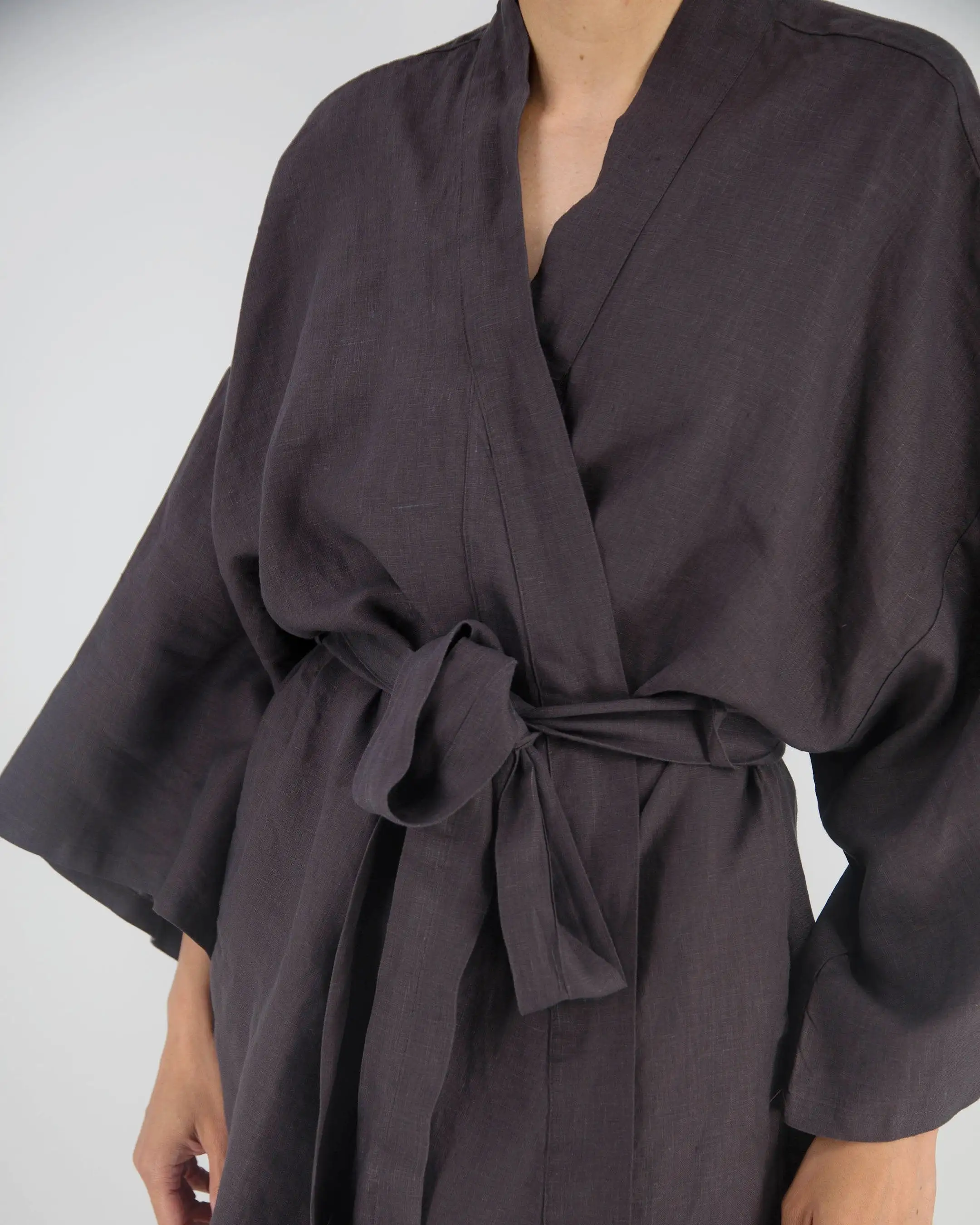 Leia Mid-Length French Linen Robe