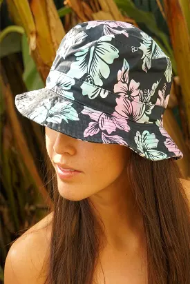 Luna Bucket Hat // Daydream Tie Dye