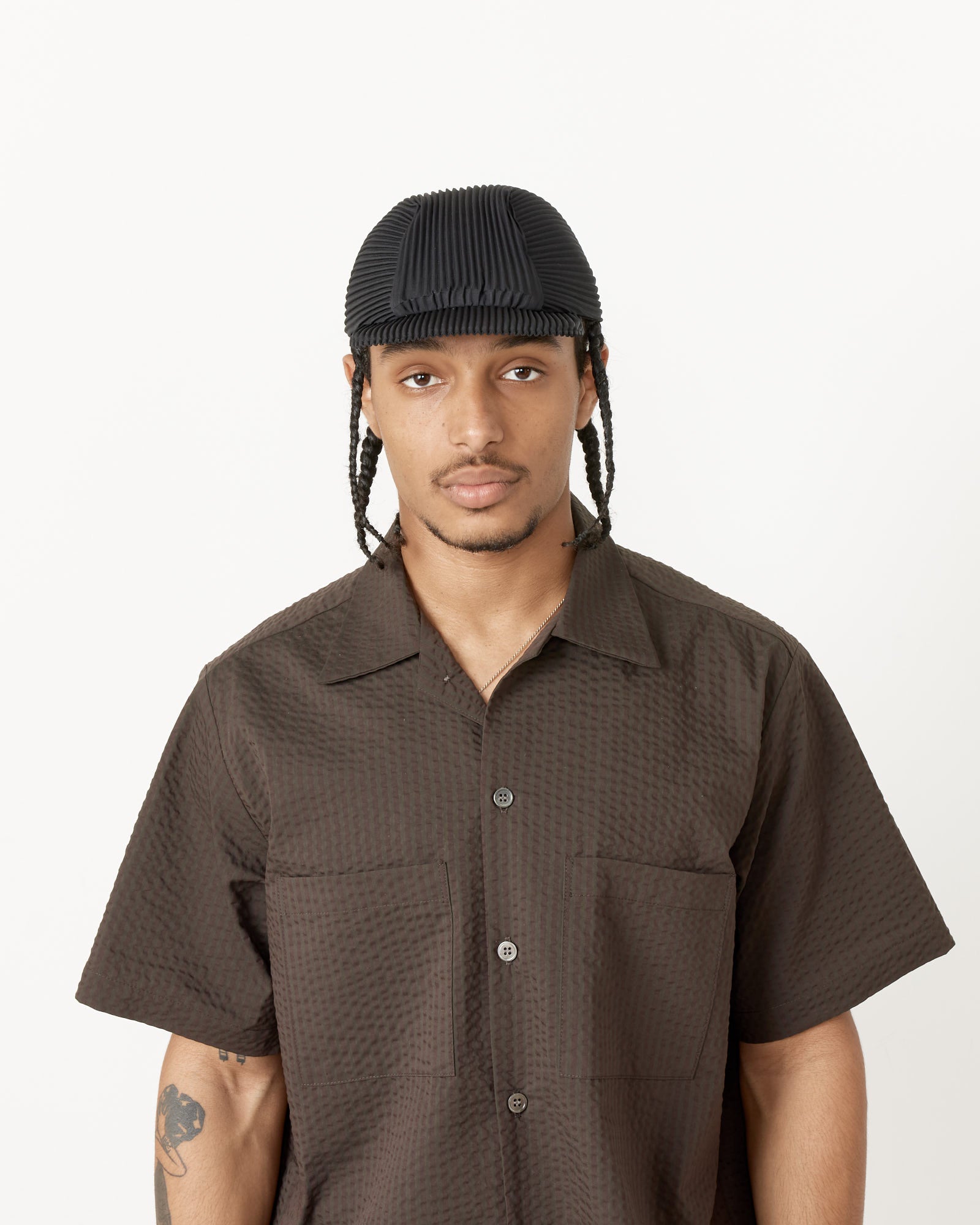 Pleats Cap in Black