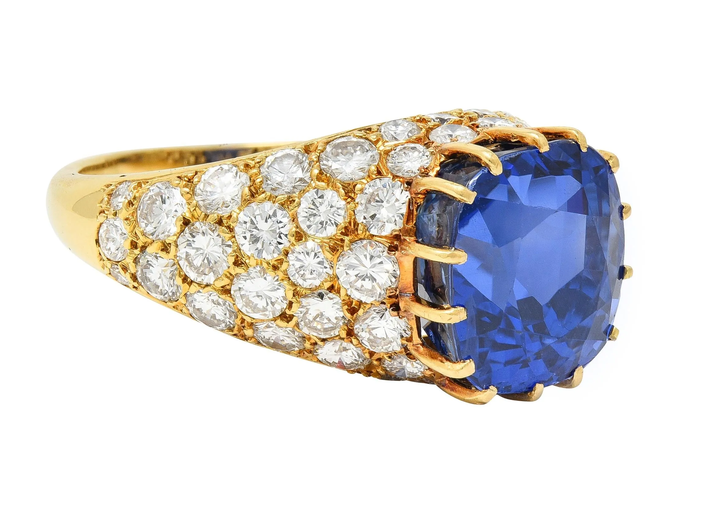 Van Cleef & Arpels French 1980s 12.05 CTW No Heat Ceylon Sapphire Diamond 18 Karat Yellow Gold Ring AGL